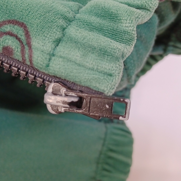 Velour soft green swirl design retro Irish St Patricks Day jacket - Picture 6 of 7